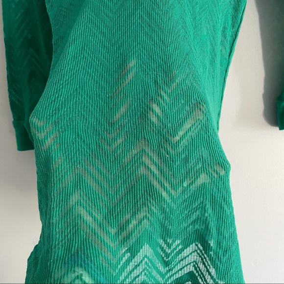 Burnout Chevron 3/4 sleeve shirt L - Picture 5 of 5